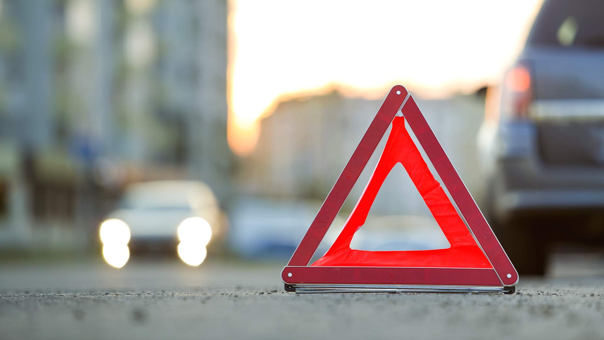 Екстрені ситуації на дорозі: що робити?
